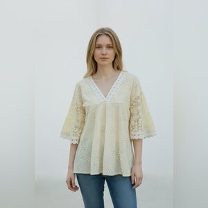 MISSLOOK Yellow Embroidered Eyelet Lace V-Neck Flutter Sleeve BohoTop Size M